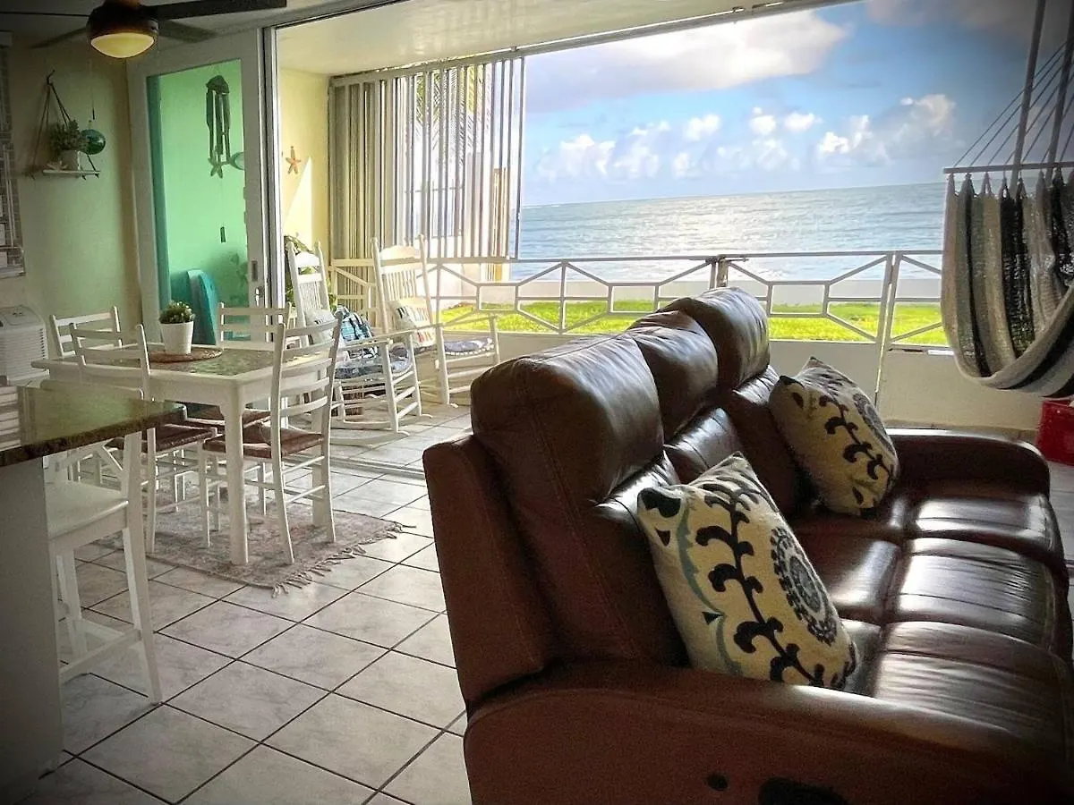 Апартаменты Chackys Paradise Oceanfront Home Лукильо Пуэрто-Рико